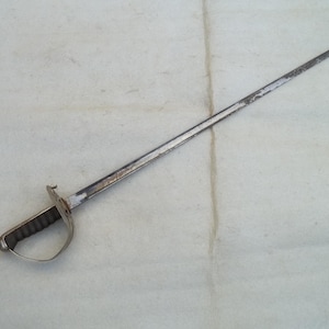 Antique George V British Military Officers Sword