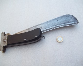 Vintage WW2 British Military Butler Folding Survival Knife