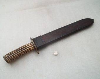 Antikes indisches Jagdmesser