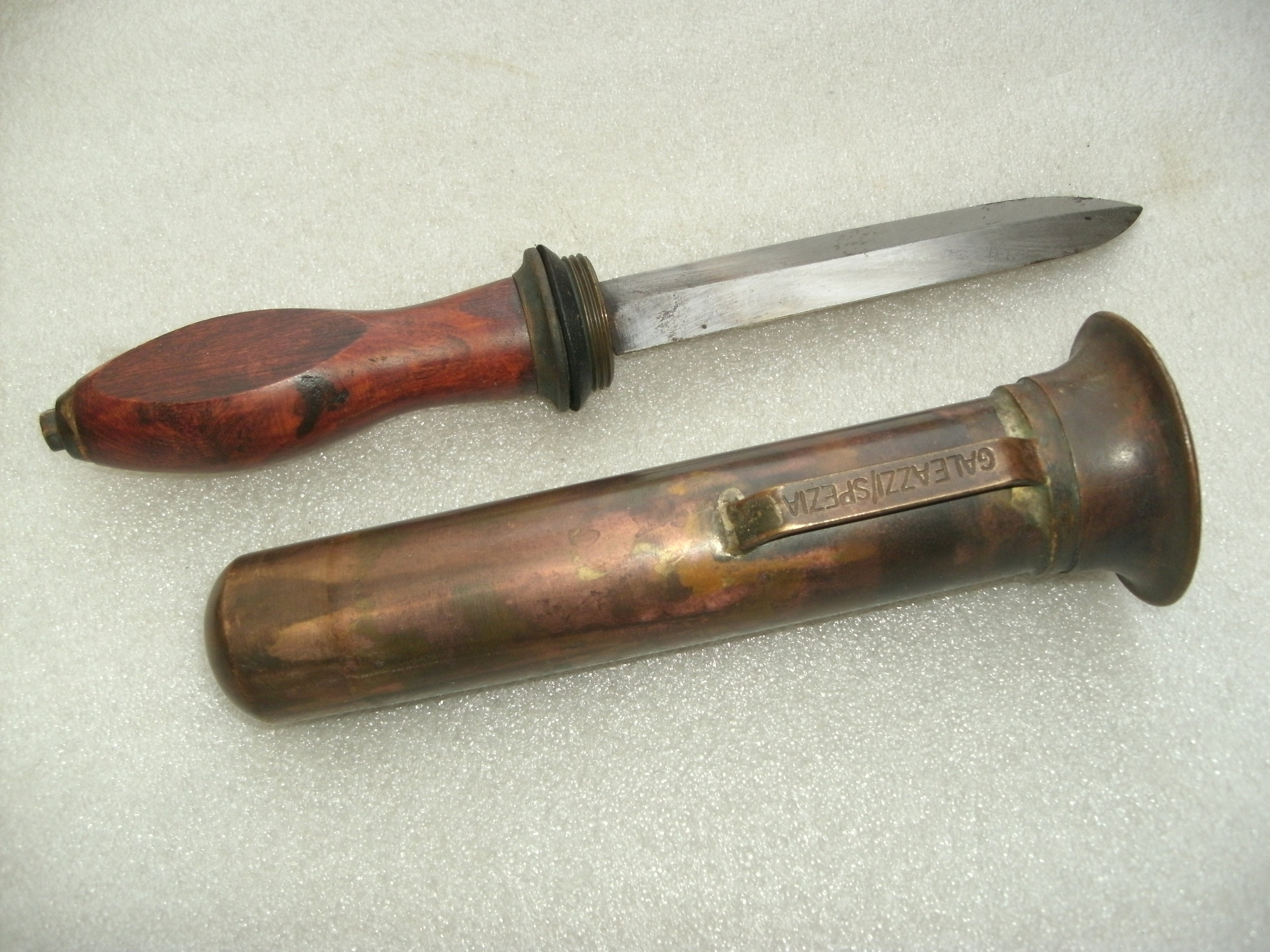 Vintage Divers Knife for sale Only 3 left at 70