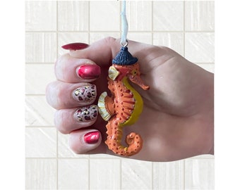 Quirky Seahorse Light Pull with White Cord & Connector