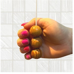 Wood Bead Set Light Pull featuring Two Tone Design with Cord & Connector
