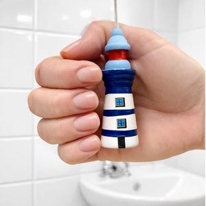 Lampada da tavolo in legno - Faro a strisce blu scuro (con cavo e connettore)