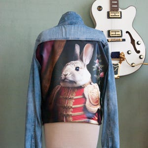 Giacca di jeans vintage personalizzata con foto di coniglio / Immagine di animale in pelle Skai, Van Gogh, girasoli, cane, gatto, tigre, elefante, cavalli
