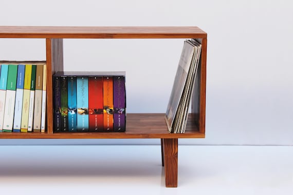Vinyl record storage, handmade from solid pinewood | ENKEL