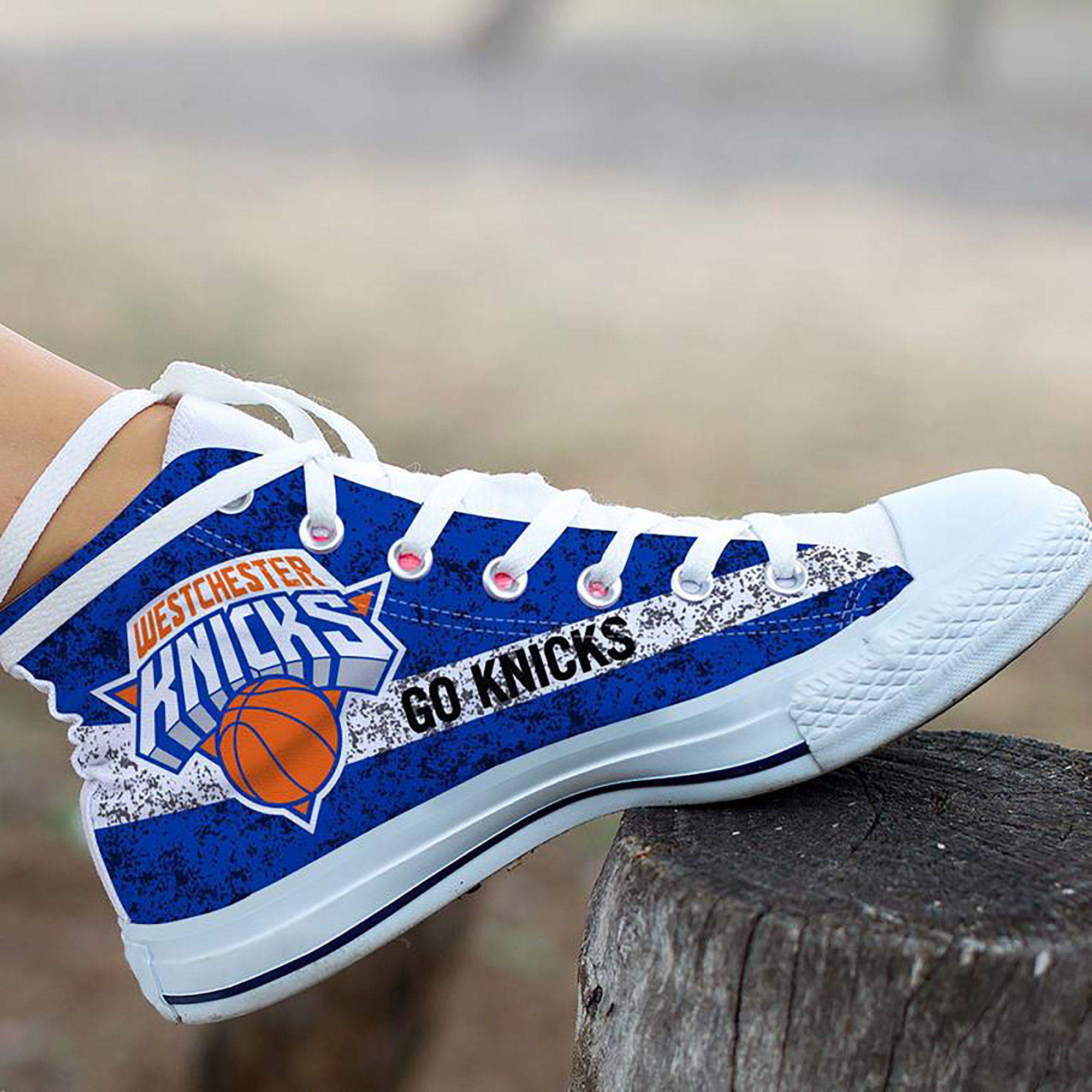 knicks sneaker