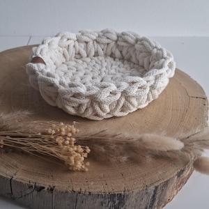 Handgehäkelter Aufbewahrungskorb aus recycelter Baumwolle - Häkelkorb klein & groß - Boho Scandi Deko - Badezimmer, Schlafzimmer und Flur