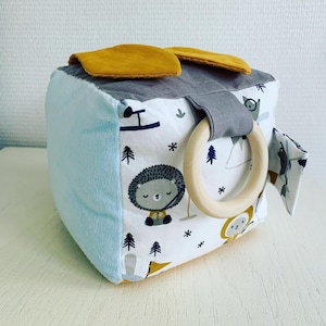 Personalized Baby Activity Cube - Handmade Sensory Toy - Bell - Rabbit Ears - Embroidered Birth Gift - Montessori