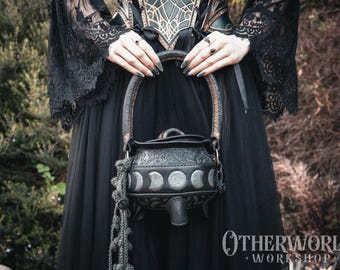 Leather Cauldron Bag | LARP Cosplay | Witch Halloween Moon | RPGgift DnD Gift | Dungeons & Dragons