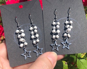 Beaded Star Dangles // Dangle earrings