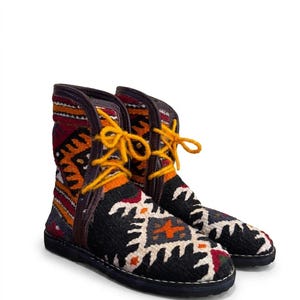 Original handgefertigte Berber-Stiefel, Kilim Stiefeletten mit Tribal-Mustern