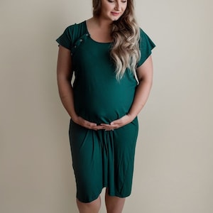 Green Maternity Mommy Labor and Delivery/ Nursing Gown