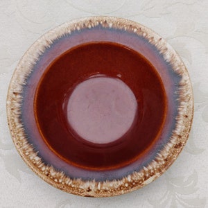 OHIO - HULL Cereal Bowl / Hull H.P. Co. / U.S.A. / Crooksville, Ohio / Brown Drip Glaze / Circa 1960s