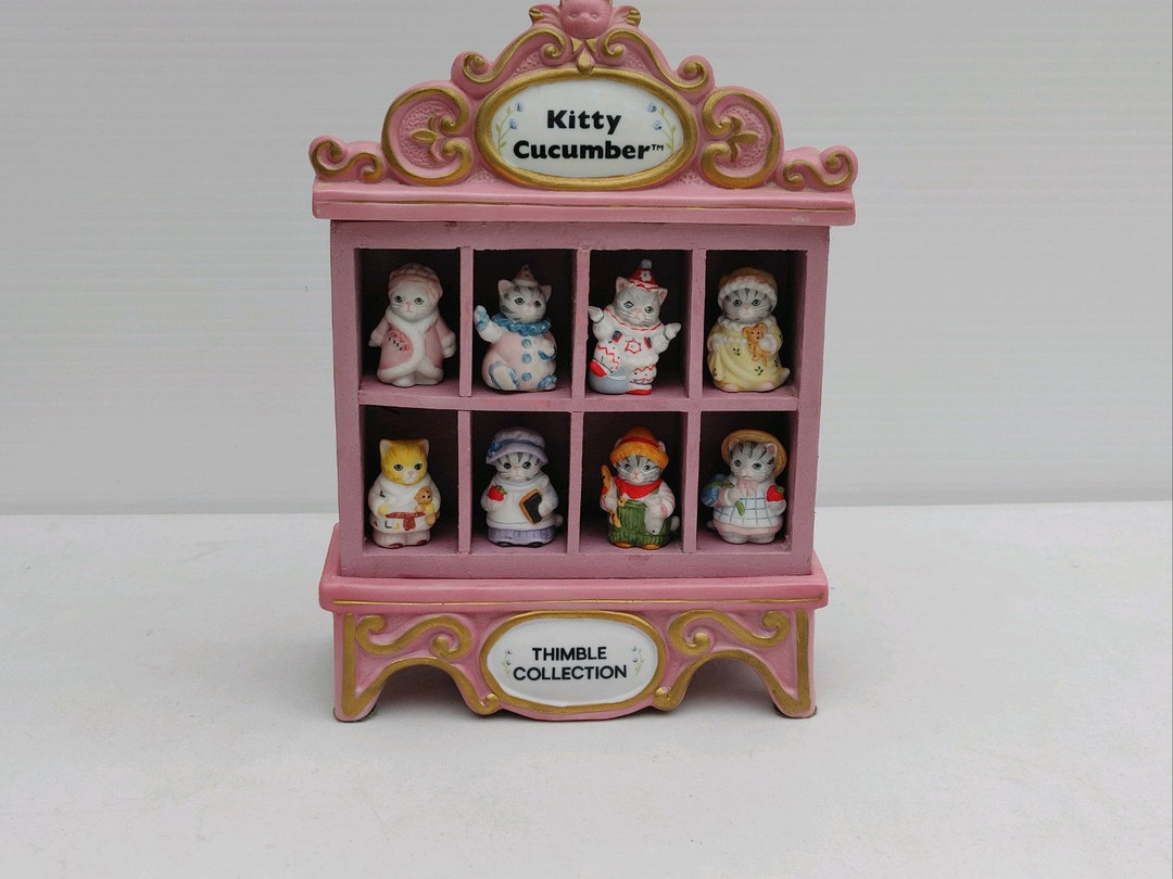 Kitty Cucumber Thimble Collection Music Box / Schmid Sri Lanka Working