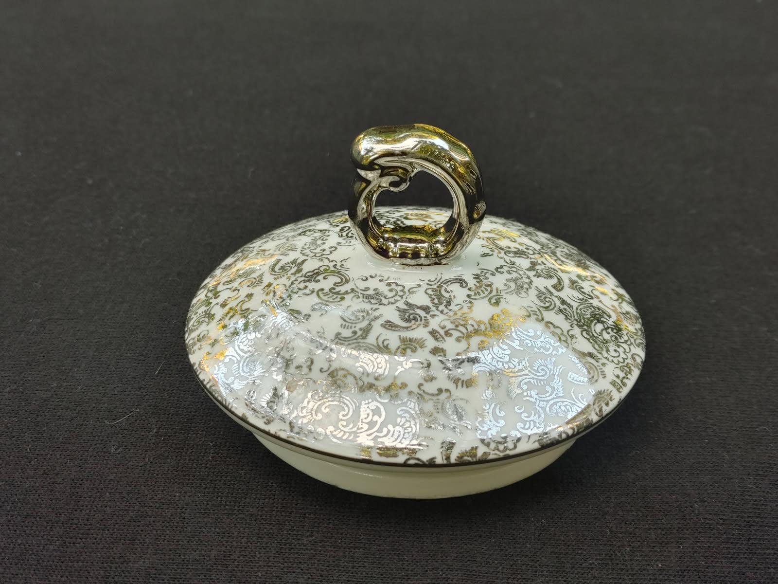 Mitterteich Claw Foot Teacup & Saucer, Bavaria Germany 17903