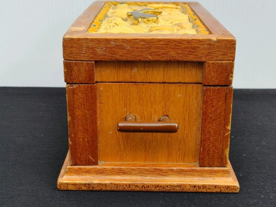 Nautical Theme Keepsake Box / Circa 1960's - image 5