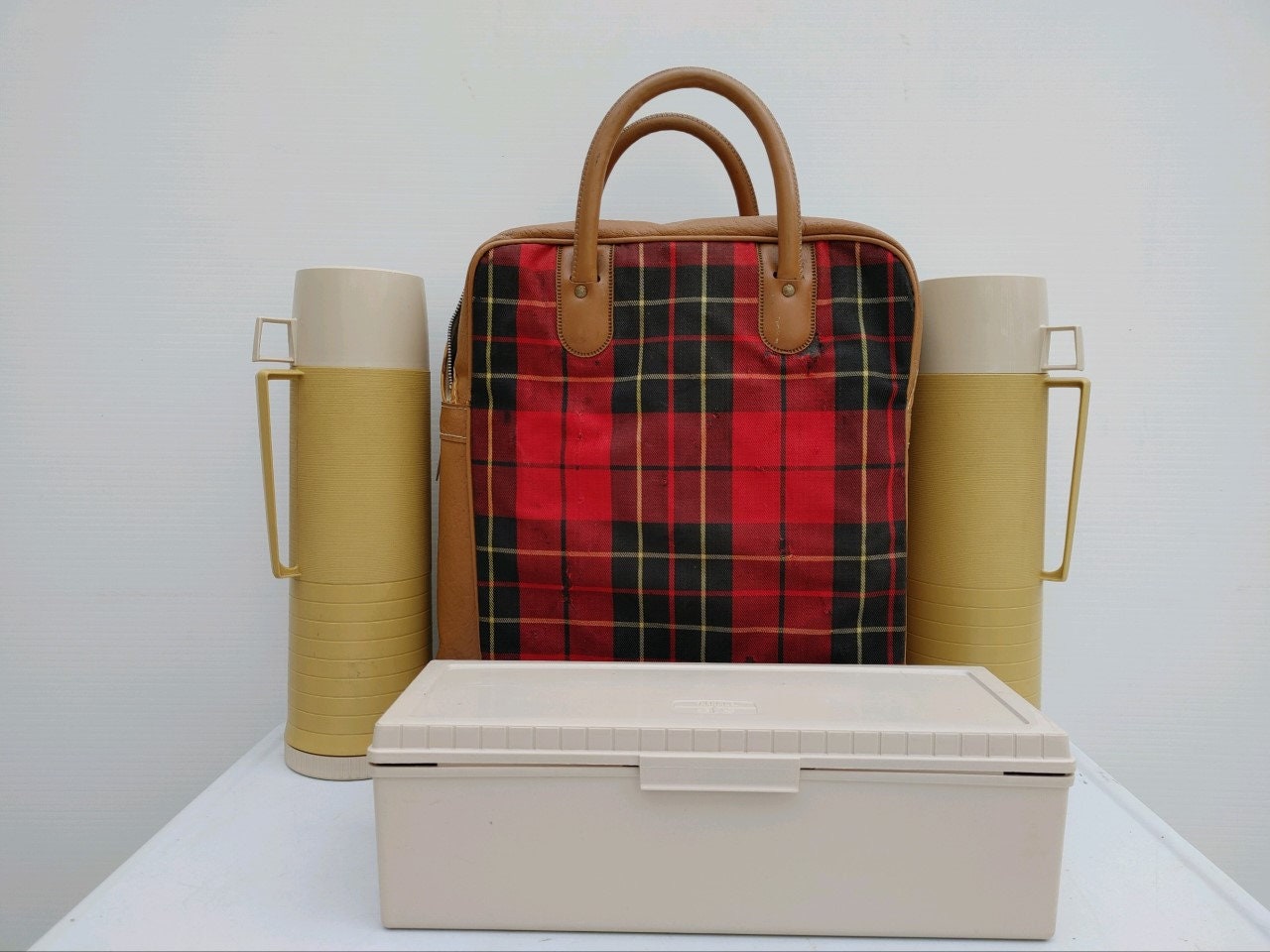 Vintage Thermos Picnic Set With Plaid Carry Case 2 Thermos w/ Lunch Box