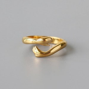 18k gold plated hand hug ring, waterproof ring, comes gift wrapped
