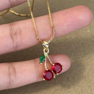 18k gold filled kersenketting, cadeau voor haar, verpakt in cadeauverpakking