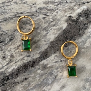 18k gold small hoops with emerald gem, hypoallergenic earrings, waterproof earrings, comes gift wrapped