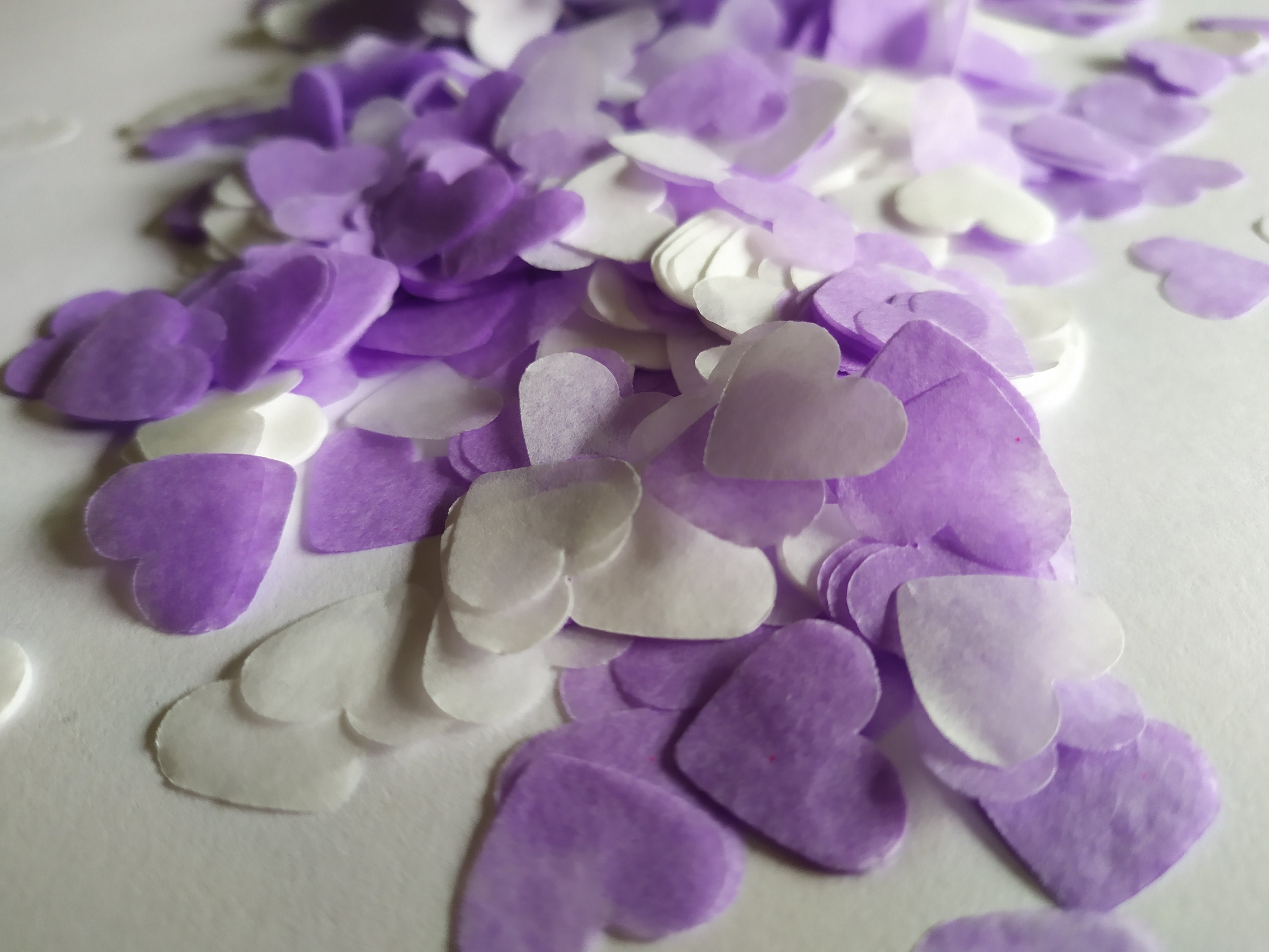 4000 Purple and White Tissue Hearts/Wedding Confetti/Celebration/Decoration/Bio 