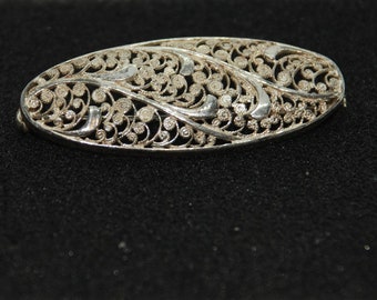 Vintage Sterling Silver Filigree Patterned Brooch