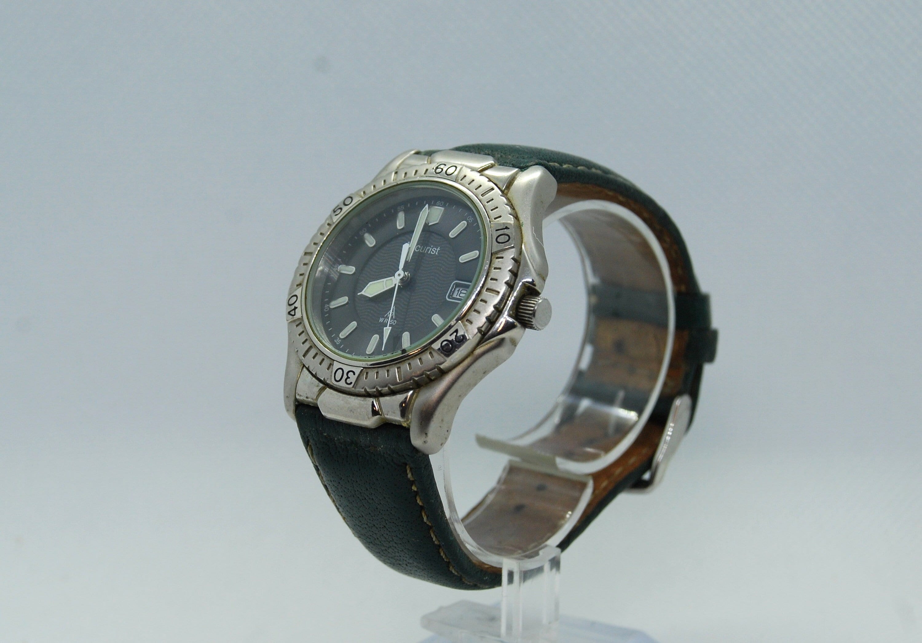 Accurist sport cheap