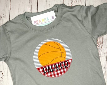 Basketball Personalisiertes Kleinkind Shirt für Jungen und Mädchen, Basketball Tee für Baby oder Kleinkind, Baby Mädchen oder Baby Jungen Sport