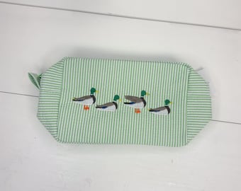 Green Duck Seersucker Everything Bag, Seersucker Toiletry Bag, Diaper Bag Organizer