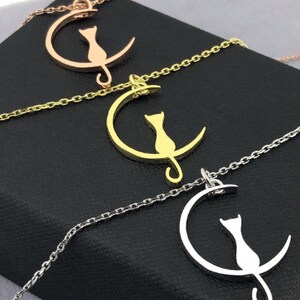 Silver Cat Necklace, Cat Moon Necklace, Pendant Necklace, Small Moon Necklace, 925 Sterling Silver for her, Custom Cat Moon Necklace Gifts