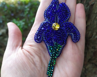 Handmade brooch Iris Beaded brooch Flower brooch Iris brooch Handmade jewelry