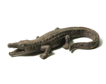 Crocodile Sculpture 10 Inch / 25 cm Width, Crocodile Statue, Crocodile Figurine, Room Decor, House Decor, Office Decor, Living Room