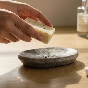 Soap Dish 4.5 Inch / 12 cm Length, Natural Marble, Handmade, Bathroom Décor, Gift for Mom, Gift for Dad, Housewarming, Christmas Gift