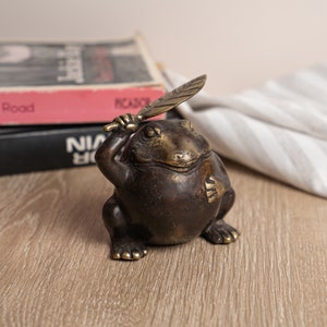 Unique Frog 2 Inch / 5 cm, Frog Sculpture, Room Decor, House Decor, House Warming, Birthday Gift, Frog Figurine, Animal Decor, Table Decor