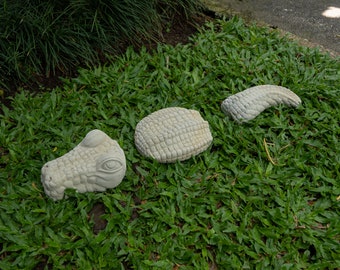 SET - Crocodile Stone Carving, Crocodile Figurine, Crocodile Hand Made, Animal Decor, Garden Decor, House Decor, Home Decor, Birthday Gift