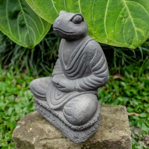 Frog Buddha Concrete 8 Inch / 20 cm, Jizo Buddha Sculpture, Gift for Mom, Zen Buddha, Garden Decor, Children Guardian, Traveler Guardian