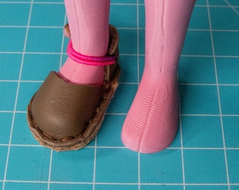 Horma 3D para fabricación de zapatos de muñeca Blythe