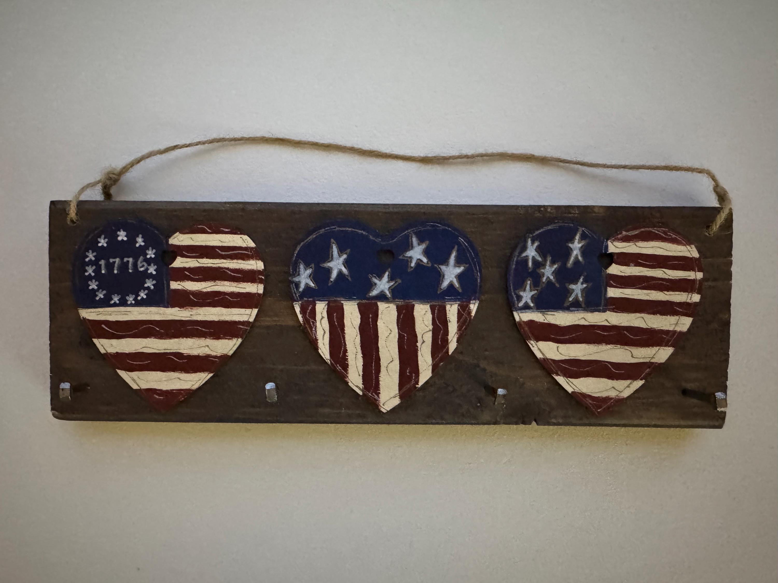 Americana Key Holder - Etsy