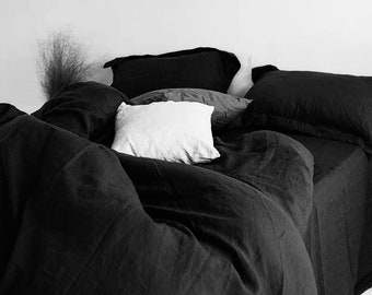 Black Stonewashed Linen Duvet Cover Set, Coconut Button Closure