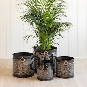 Beddgelert Engraved Brass Planter - Magnificent Centrepiece - Brass Metal - Vintage - Distressed Indoor Planters