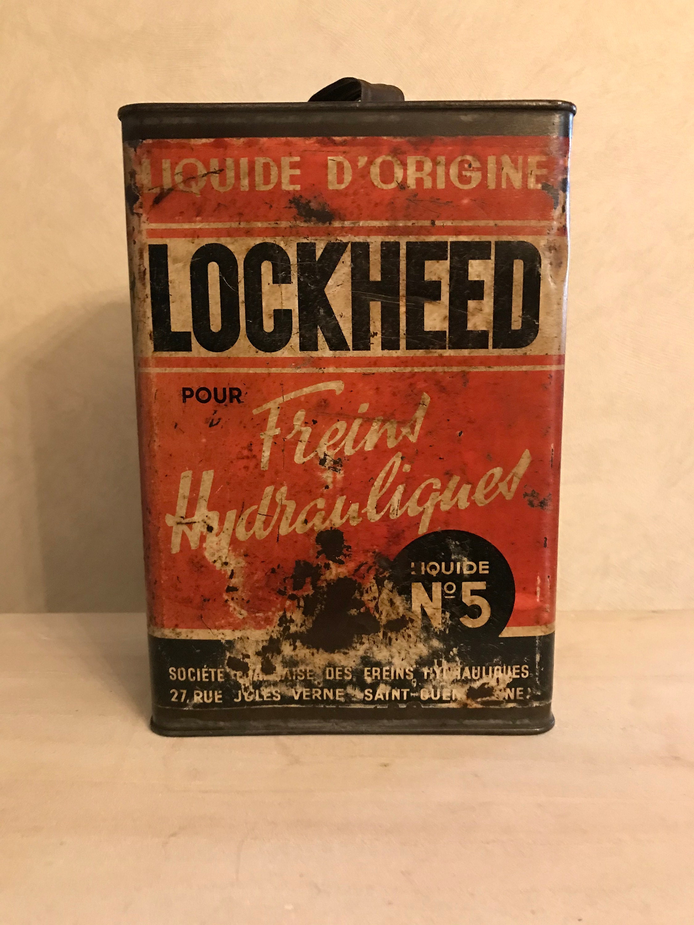 Bidon Lockheed, Déco Garage Vintage