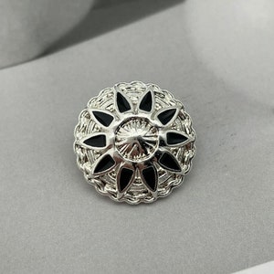 5PC Fashionable retro sunflower buttondrop glue buttonsBaroque buttonsSewing accessoriesTexture-fashion coat buttondecorative buttons Silver+Black