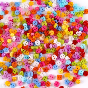 DISCONTINUED - 50, 100 or 200 6mm Star buttons, mini small buttons tiny  assorted 6mm 1/4 6 mm doll buttons, plastic buttons 6mm stars