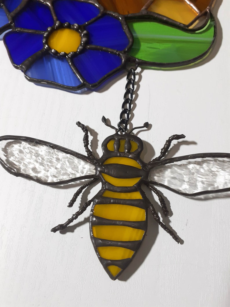 Stained Glass Bee Suncatcher Honeycomb Jar Stained Glass Succulent Honey Bee Decoration Mothers Day Gift Flower Garden Ornament