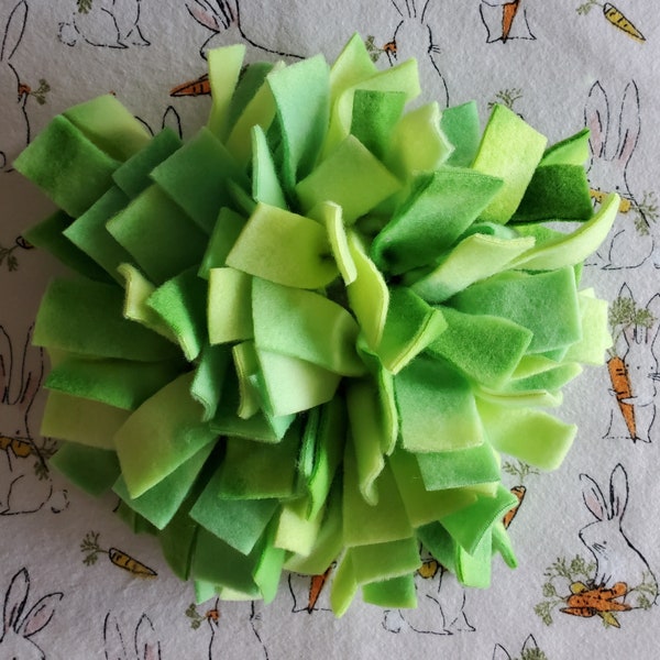 Bunny Snuffle Mat & Homemade Treats for Rabbit, Foraging Mat