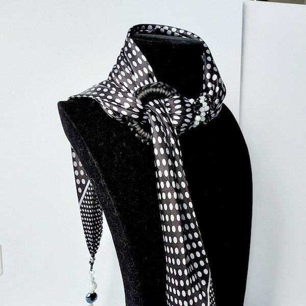 Foulard pois