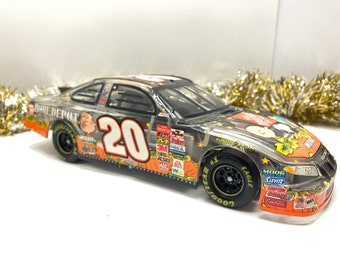 Tony Stewart #20 Home Depot Nascar Action Racing 1/24 Tony