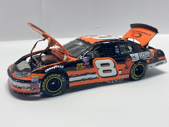 Tony Stewart #8 HTF 3 Doors Down 1/32 Action 2003 Chevrolet Monte