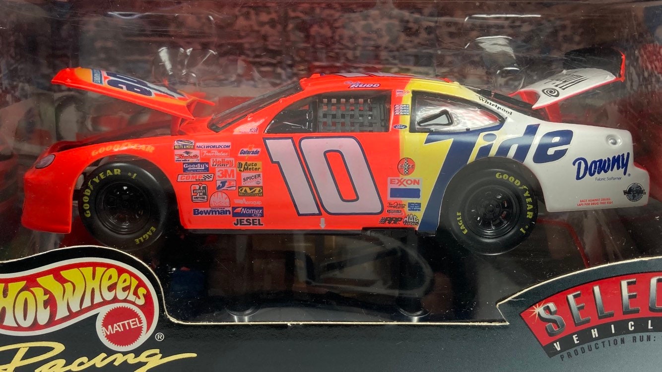 Voiture Diecast NASCAR 1:64 - Ricky Rudd #10 Tide 1999 Ford - Édition Limitée Neuve