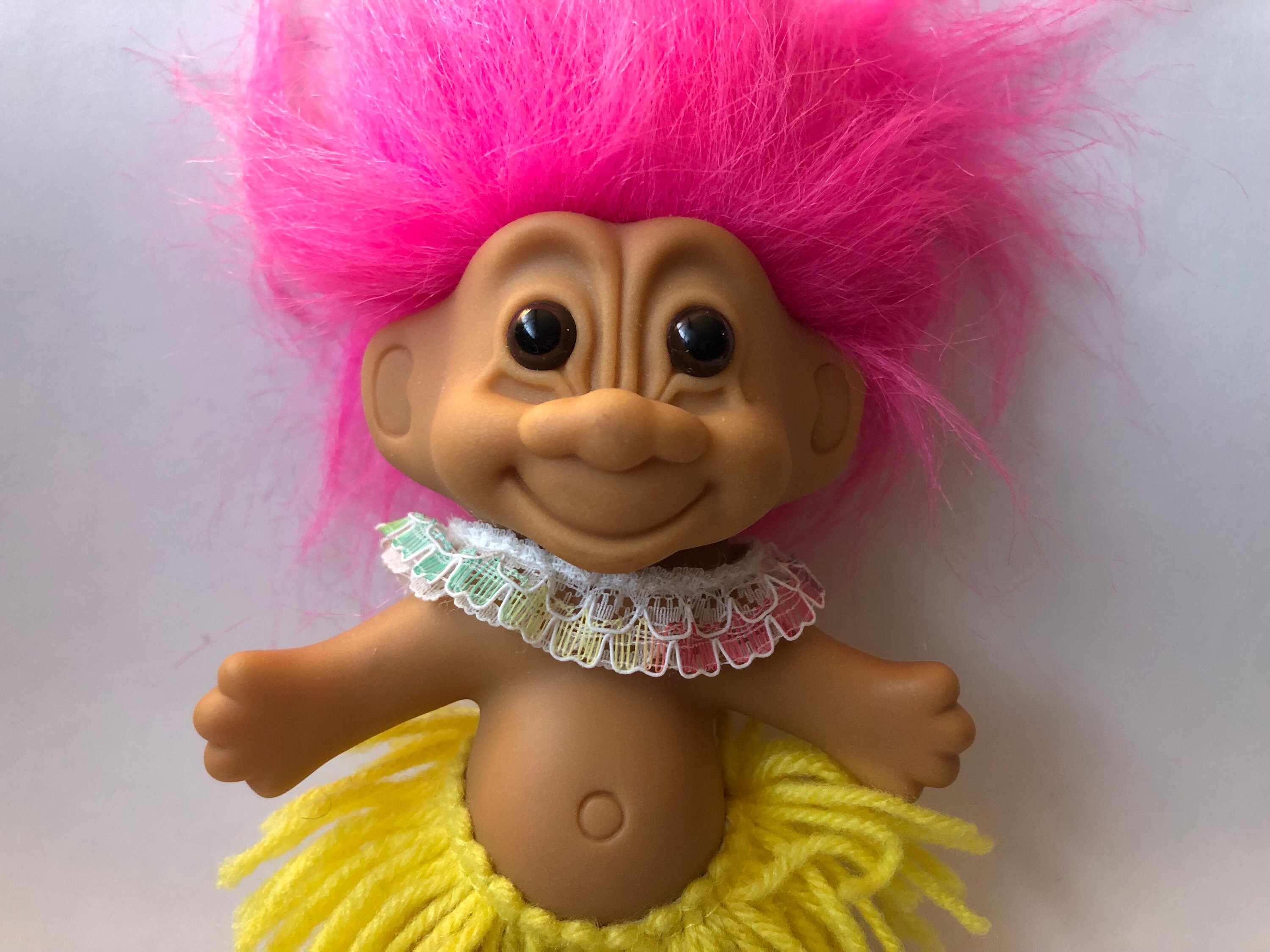 Troll Vintage Russ Berrie Troll Doll Hawaiian Dancer Pink Hair